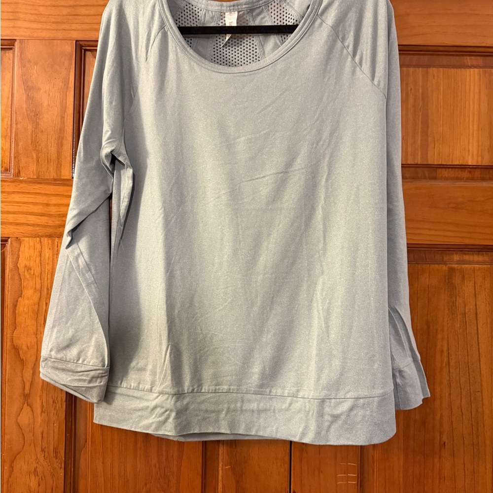 Balance Collection Soft Blue/green Long Sleeve Top